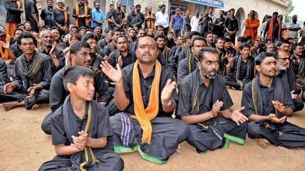 Central Government Allows Shabarimala Pilgrims To Carry Irumudi In Arcraft Cabin Central Government Allows Shabarimala Pilgrims To Carry Irumudi In Arcraft Cabin
