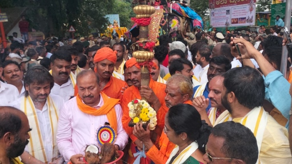 Shivamogga Water entered the houses due to heavy rain - people slept at night