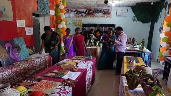 Swachhata Hi Seva 2024 T Narasipura Hoskote PDO Give Special Touch To Swachhata Hi Seva