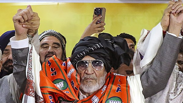 Syed Mushtaq Bukhari Death- BJP Candidate Dies in J amp amp K