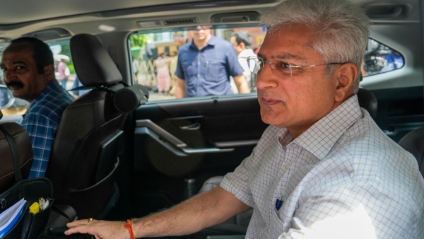AAP Kailash Gahlot Resigned Form Party Ahead Assemble Election of Delhi 2025