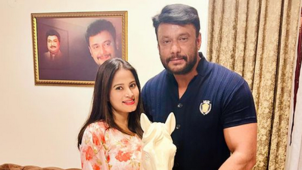 We Daily Talks About Darshan Sir At Bigg Boss House Says Actress Anusha Rai