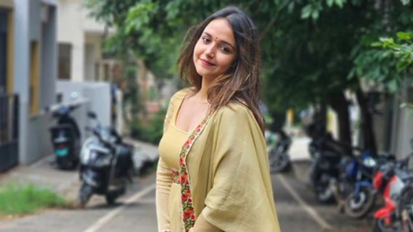 Actress Nisha Ravikrishnan Has Become A Bride For The Eighth Time