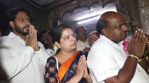 Chennapatna By Election Result 2024 CP Yogeshwara Defeats Mother And Son