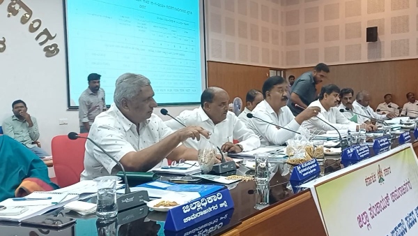 Kollegal MLA Lesson on Uniform to Officials