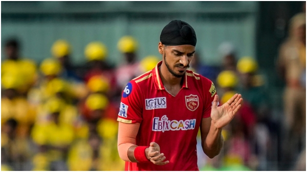 IPL Mega Auction 2025 arshdeep singh sold to punjab kings rtm