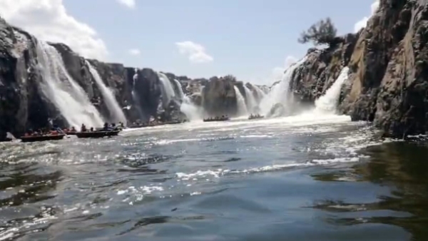 Bengaluru to Hogenakkal Tour Guide Know Route and places major Places details