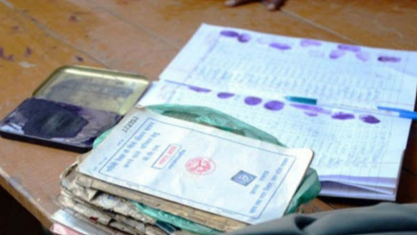 Ineligible BPL card cancellation in Chikkaballapur More than 8 000 cardholders in trouble Ineligible BPL card cancellation in Chikkaballapur More than 8 000 cardholders in trouble