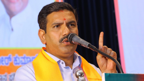 Siddaramaiah resigns after Maharashtra election results BY Vijayendra Said