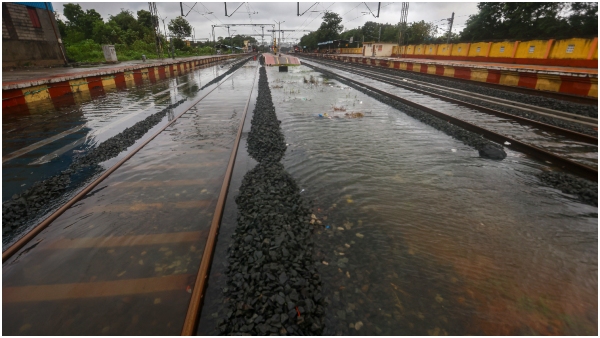 cyclone fengal chennai airport closure flights suspended
