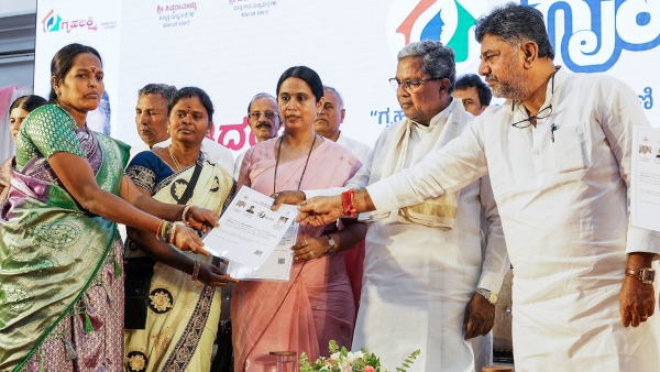 Ration Card gruha lakshmi scheme Money also stop if canceling BPL card