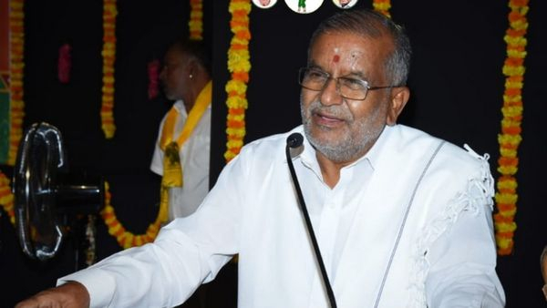 Cold War Between The MLA GT Deve Gowda And The H D Deve Gowda Family May Effect In By-Elections