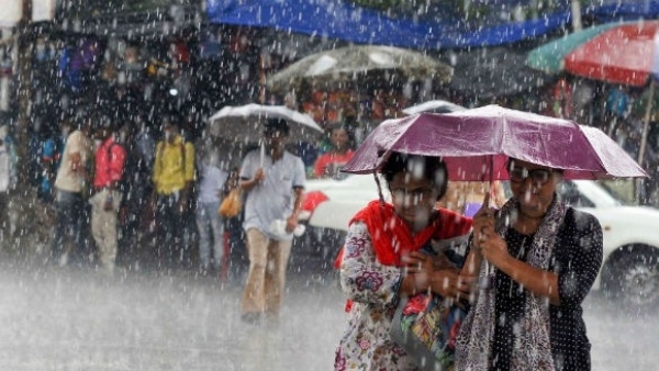 Karnataka Rains Heavy rainfall forecast in these districts of state in few moments on November 11