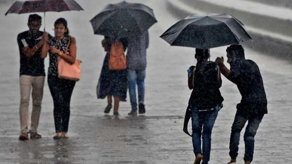 Karnataka Rains Heavy rainfall forecast in these districts of state in few moments on November 13 Karnataka Rains Heavy rainfall forecast in these districts of state in few moments on November 13