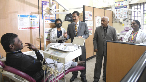 A Team Of Lokayukta Judges Visited And Inspected KC General Hospital In Bengaluru