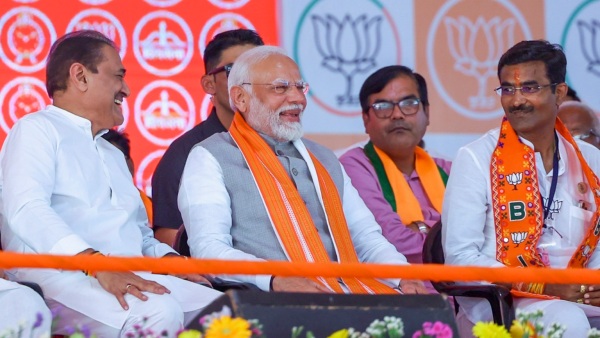 Maharashtra Election 2024 PM Modi Criticizes Congress Aghadi Ruling