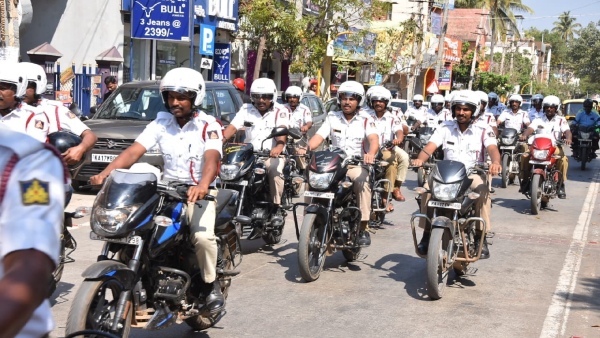 Pay Fine Fake Call Bengaluru Traffic Police Warning For People