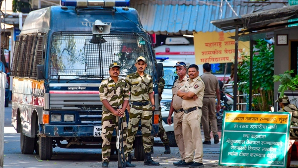 Maharashtra Assembly Election 2024 Major Reshuffle In Mumbai Police