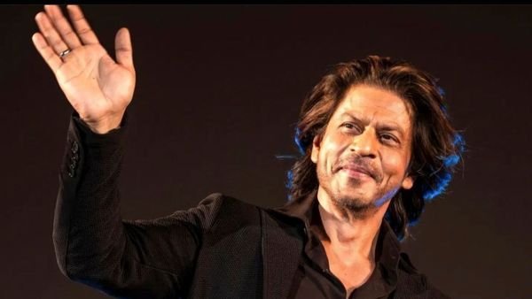 Bollywood actor Shah Rukh Khan received threat call Who is accused what did he say