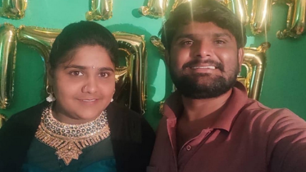 Bigg Boss Kannada Tukali Santhosh Praised His Wife Manasa In Bigg boss Kannada Stage