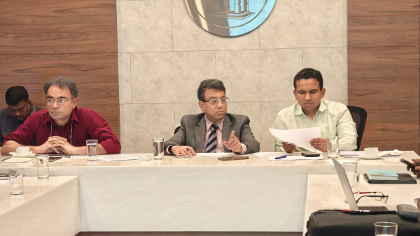 Complete The Survey Of Street Vendors Quickly Says Tushar Girinath