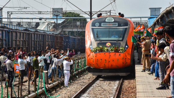 Vande Bharat Express Train ticket Cancellation Charges