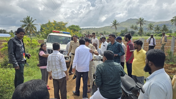 waqf dispute in chikkaballapur chintamani scuffle between two groups