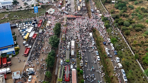 7th Pay Commission Loss of 7 to 22 lakhs for each Karnatak government employee