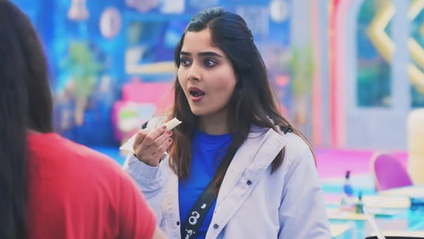 Bigg Boss Kannada Season 11 Actress Aishwarya Shindogi Eliminated