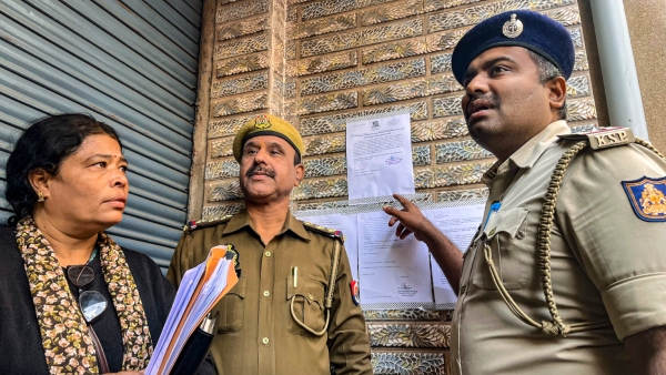 Atul Subhash suicide case How did techie Atul s wife Nikita fall into trap of Bengaluru police Atul Subhash suicide case How did techie Atul s wife Nikita fall into trap of Bengaluru police