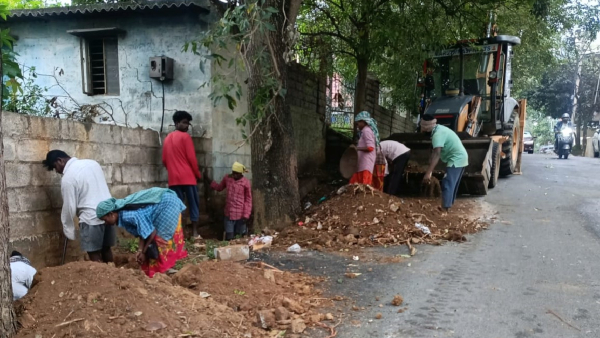 BBMP launches operation to crack down on pedestrian encroachment on Bengaluru roads