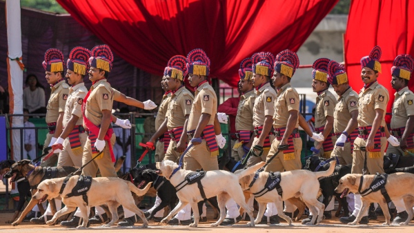 2025 Bengaluru New Year Celebrations Police Alert on Safety and Crime Prevention 2025 Bengaluru New Year Celebrations Police Alert on Safety and Crime Prevention