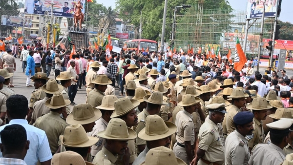 BJP Leaders Protest Congress Government s Actions In Belagavi