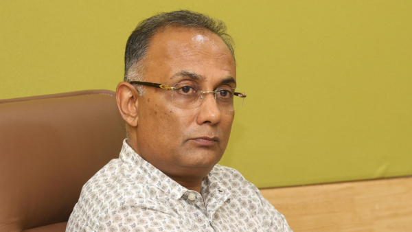 Maternal Deaths In Ballari Minister Dinesh Gundu Rao Controversial Statement