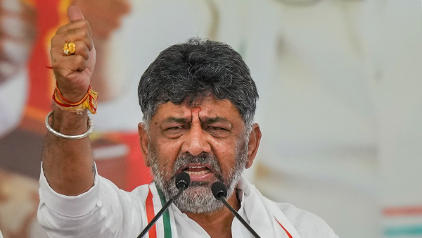 New Year Celebrations D K Shivakumar stern warning to hotels bars and restaurants in Bengaluru