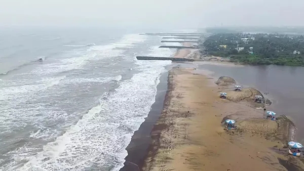 Cyclone fengal red alert in these states including tamil nadu- 3 people died