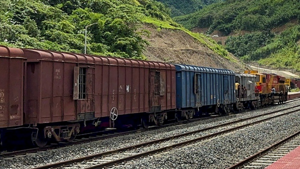 Logistic Hub Railway Freight Operations Begin At Heelalige Goods Shed