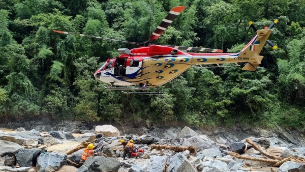 IAF Central government asks for 132 crores for Kerala flood rescue operation