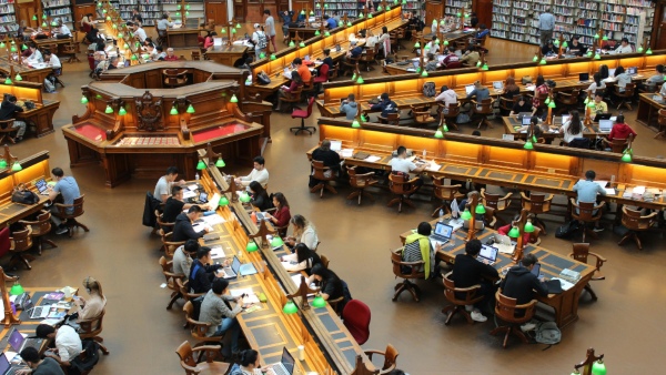 LIC Scholarship Good News LIC invites applications for Students scholarship who is eligible