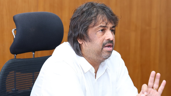 Let s Fly with Girlfriends Program Sparks Trolling and Political Jibes in Karnataka Let s Fly with Girlfriends Program Sparks Trolling and Political Jibes in Karnataka