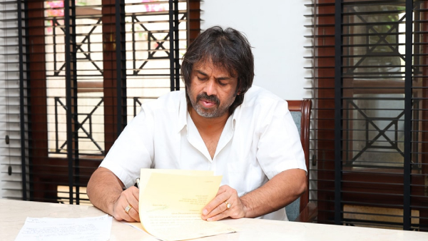 Let s Fly with Girlfriends Program Sparks Trolling and Political Jibes in Karnataka Let s Fly with Girlfriends Program Sparks Trolling and Political Jibes in Karnataka