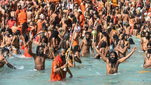 Maha Kumbh Mela 2025 these are the 10 important dates to take bath in mahakumbh 2025