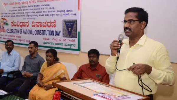 KAS Officer Dr HL Nagaraju To Take Sanyasa Deeksha KAS Officer Dr HL Nagaraju To Take Sanyasa Deeksha