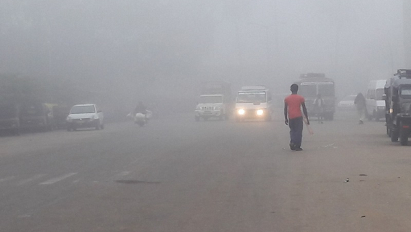 Travel News Cold Weather And Fog Affecting Mysuru Daily Life