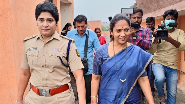 Maternal Deaths In Ballari Karnataka Women s Commission Chief Raises Hygiene Concerns