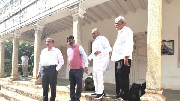 Former CM S Nijalingappa Residence Hand Over For Chitradurga District Administration Former CM S Nijalingappa Residence Hand Over For Chitradurga District Administration