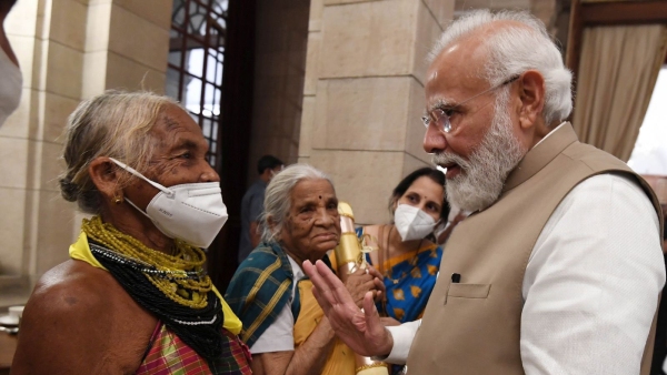 Padma Shri Awardee Tulasi Gowda Known As Vriksha Mata Passes Away At 86 Padma Shri Awardee Tulasi Gowda Known As Vriksha Mata Passes Away At 86