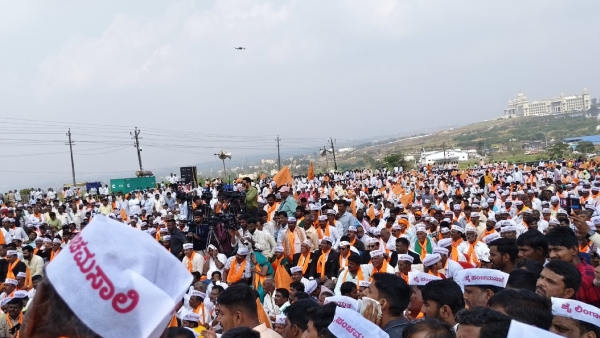 Police Lathi Charge On Panchamasali Protesters In Belagavi Over 2A Reservation