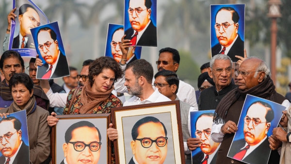 Priyanka Gandhi says my brother is innocent Rahul Gandhi cant do that