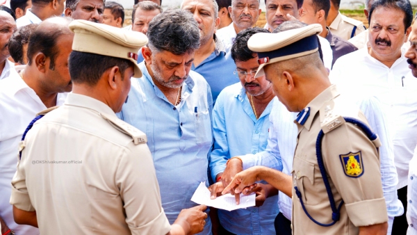 Karnataka Deputy CM D K Shivakumar Reviews Arrangements For S M Krishna s Funeral Karnataka Deputy CM D K Shivakumar Reviews Arrangements For S M Krishna s Funeral